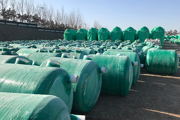 玻璃鋼化糞池使用過程中都有哪幾點(diǎn)需要注意的 玻璃鋼化糞池使用過程中都有哪幾點(diǎn)需要注意的